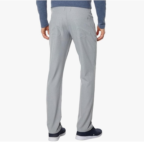 Travis Mathew sz 40 Open to Close Classic Light Gray Mens Pants - Picture 1 of 10